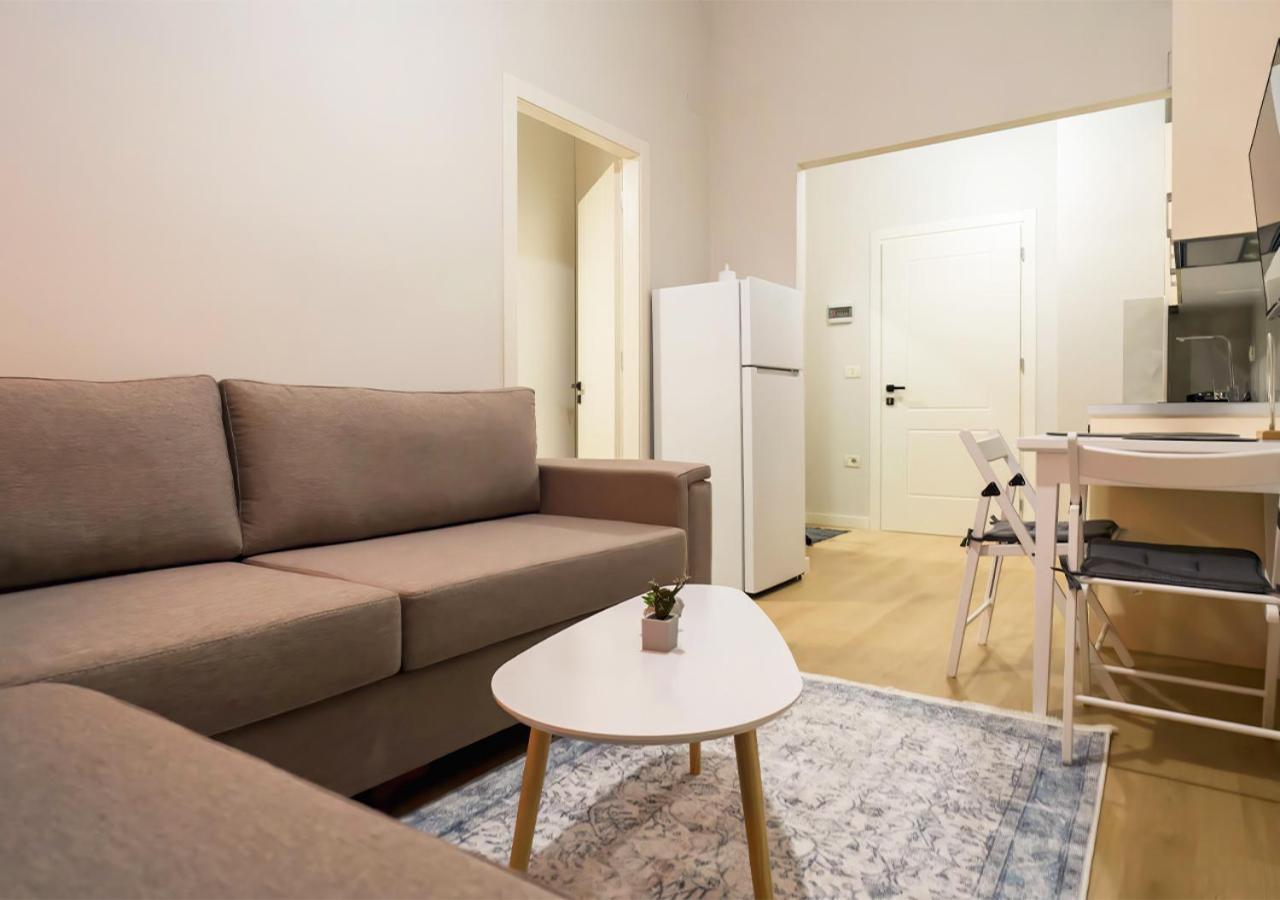 Home Inn Apartment Near City Center Tirana Zewnętrze zdjęcie